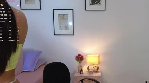 Angie Henao online show from 02.27.25