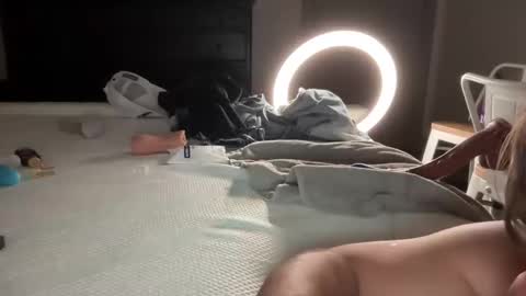 PeggedBiGuy online show from 12.04.25