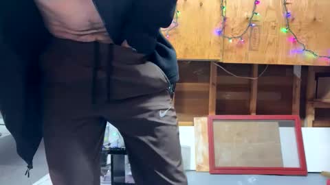 Snapshot of pkc chatting on 11.21.25 Pkc online show from 11.21.25