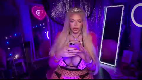 Dumb bimbo fuck doll online show from 02.19.25