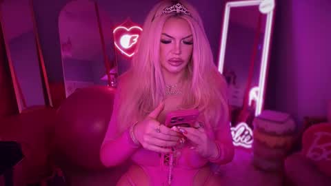 Dumb bimbo fuck doll online show from 09.27.25