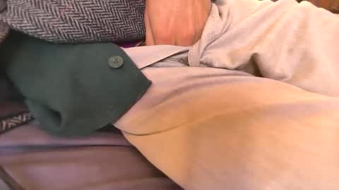 Snapshot of platoniclov chatting on 11.23.25 platoniclov online show from 11.23.25