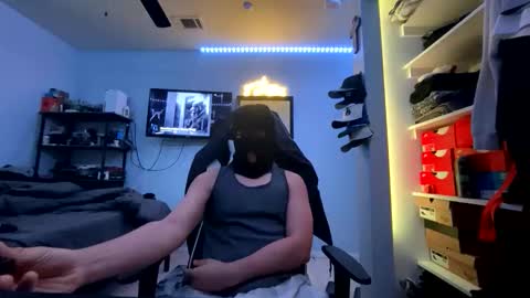 X X X online show from 11.16.25