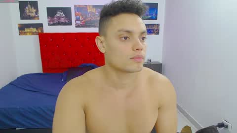 Snapshot of playboy_sex6 chatting on 01.30.25 PETER online show from 01.30.25