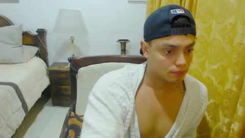 Snapshot of playboy_sex6 chatting on 02.12.25 PETER online show from 02.12.25