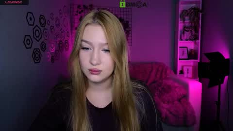 Sophie online show from 11.17.25