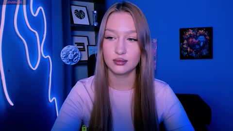 Sophie online show from 11.30.25