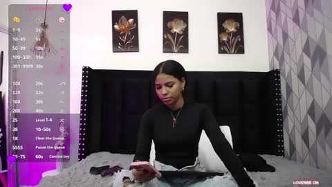 Snapshot of playfuljust_18 chatting on 03.08.25 SAMARA online show from 03.08.25