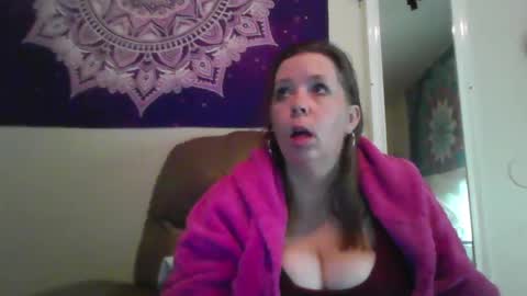 Snapshot of playfulmaryjane2017 chatting on 02.05.25 playfulmaryjane2017 online show from 02.05.25