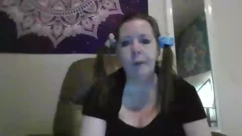 Snapshot of playfulmaryjane2017 chatting on 03.08.25 playfulmaryjane2017 online show from 03.08.25