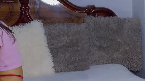 PlayfulNicole online show from 11.25.25