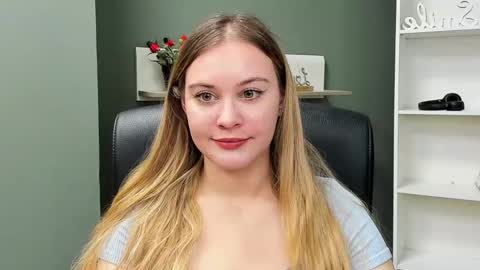 Valeria online show from 03.08.25
