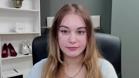 Valeria online show from 11.09.25