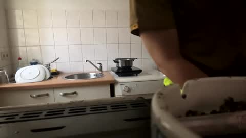 Snapshot of plboy23 chatting on 10.21.25 Hello ask me . Im glad to see you here in my room. Welcome PVT is open online show from 10.21.25