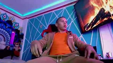 Snapshot of pleasure_demon chatting on 10.29.25 pleasure_demon online show from 10.29.25