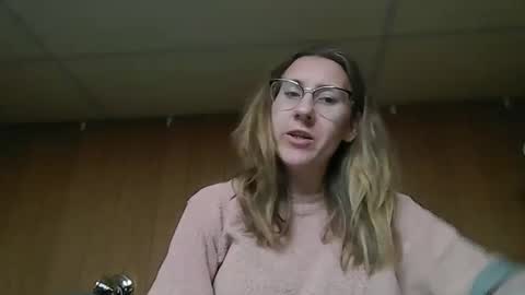 Snapshot of pleasureme28k chatting on 10.14.25 Hmr190 online show from 10.14.25