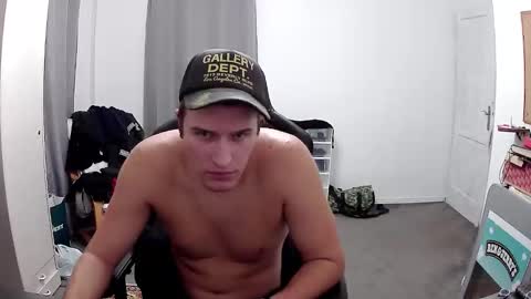 plkrisztian online show from 10.19.25