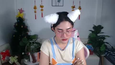 Snapshot of ploysaithailand chatting on 01.16.25 Ploysai online show from 01.16.25