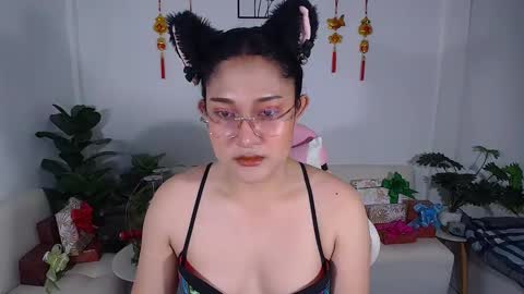 Snapshot of ploysaithailand chatting on 03.03.25 Ploysai online show from 03.03.25
