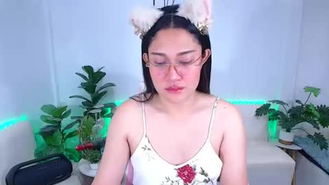 Ploysai online show from 11.11.25