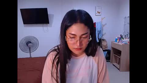 Ploysai online show from 02.21.26