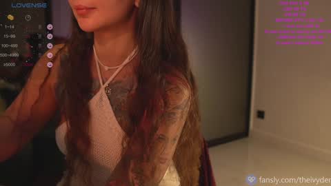   online show from 12.01.25