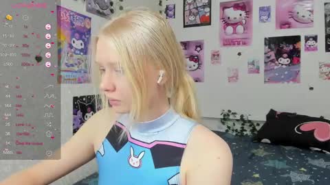 Snapshot of pocet_barbie chatting on 02.01.25 Mary online show from 02.01.25