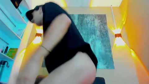 poderoso_samael online show from 04.15.26