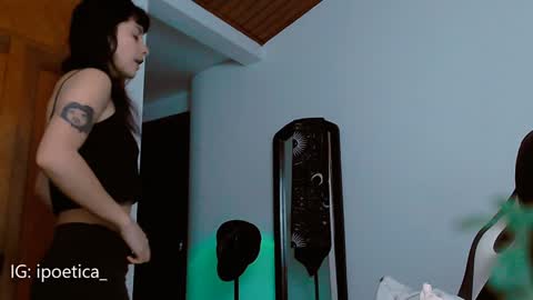 IG ipoetica  online show from 01.15.25