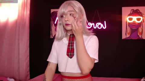  Luna  online show from 11.06.25