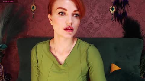 Snapshot of poison_eva_ chatting on 01.16.25 Poison Eva online show from 01.16.25