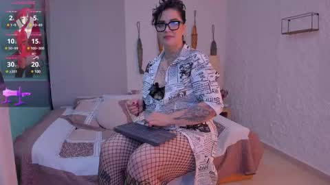 Snapshot of poisson_ivy_ chatting on 03.08.25 poisson_ivy_ online show from 03.08.25