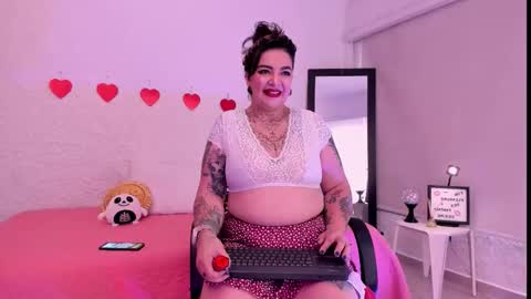 Snapshot of poisson_ivy_ chatting on 09.08.25 poisson_ivy_ online show from 09.08.25