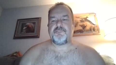 Snapshot of polarisman74 chatting on 10.25.25 polarisman74 online show from 10.25.25