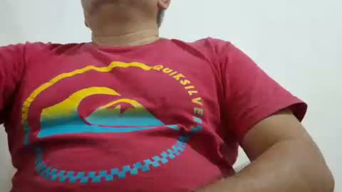 Snapshot of poli475 chatting on 09.29.25 poli online show from 09.29.25