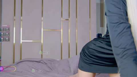 Snapshot of poliina chatting on 12.21.24 Polina online show from 12.21.24