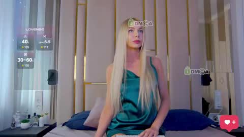 Snapshot of poliina chatting on 02.22.25 Polina online show from 02.22.25