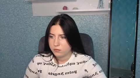Polina online show from 10.11.25