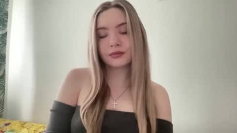 Snapshot of polishangel222 chatting on 02.23.26 polishangel222 online show from 02.23.26