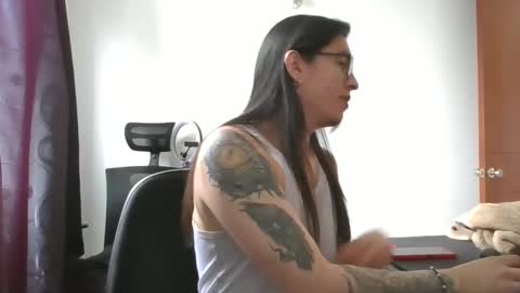 Snapshot of polla322 chatting on 02.06.25 Diego online show from 02.06.25