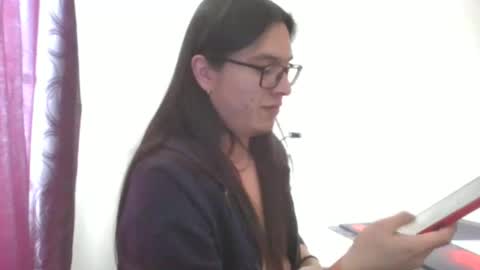 Snapshot of polla322 chatting on 02.20.25 Diego online show from 02.20.25