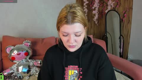 Polly online show from 03.27.26