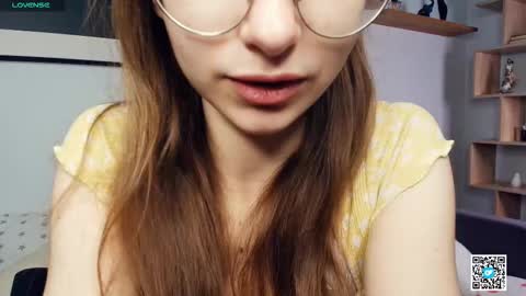 Polly online show from 10.17.25