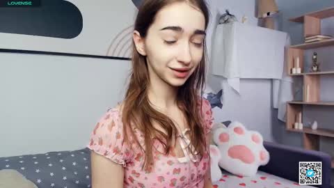 Polly online show from 10.27.25