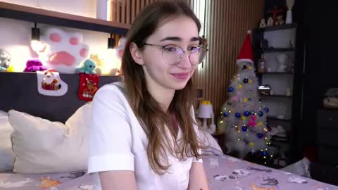 Polly online show from 11.28.25