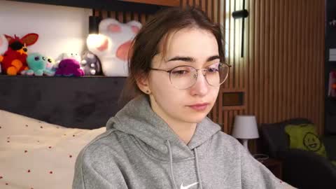 Polly online show from 02.27.26