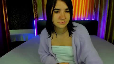 Polly online show from 10.14.25