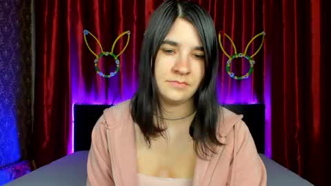 Polly online show from 04.11.26