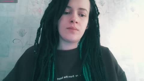 Snapshot of polly_wow chatting on 12.16.25 Polly online show from 12.16.25