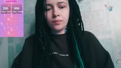 Polly online show from 12.17.25